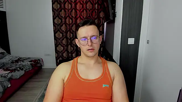 sexxymuscles4u webcam