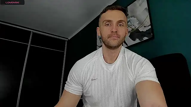ShawnFucker2 webcam