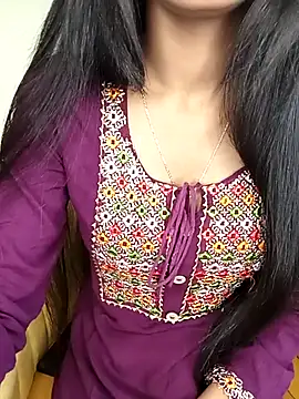 Webcam Model (Marathi_Queen1)  is live.Free join now!