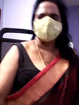 Webcam Model (mallu-lover)  is live.Free join now!