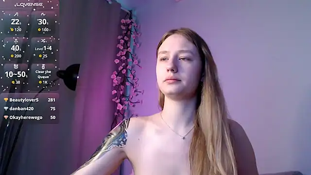 NicolePax webcam