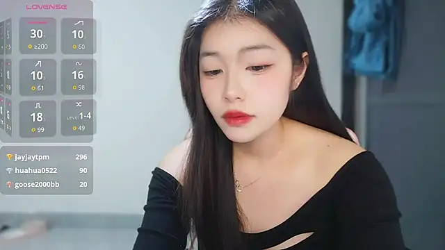 美女-XiaoYu-777在线直播