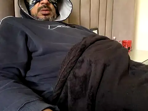 caibull - CaiBull's free webcam