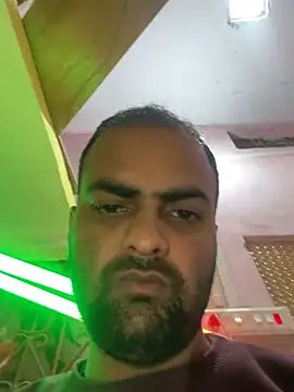 hardlysuck - Hardlysuck's free webcam