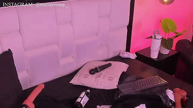 mariee_rosee (F young) - ✨HARD CUM+CHOOSE RIDE OR FRONT✨