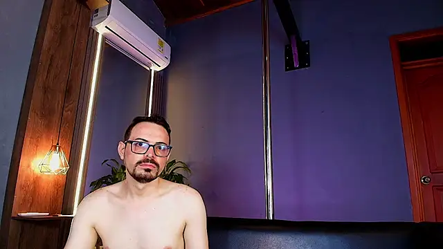 _fireanddesire - _FireandDesire's free webcam - UK Sex Cams