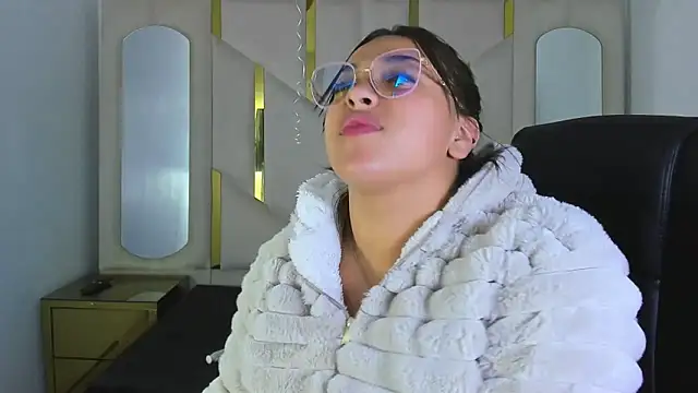 isabellrodriguez18 - IsabellRodriguez18's free webcam