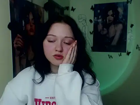 ladyalice_ - LadyAlice_'s free webcam