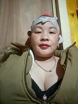 minayangon502 - MinaYangon502's free webcam