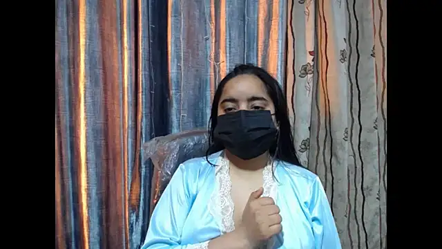 isha05 - Isha05's free webcam