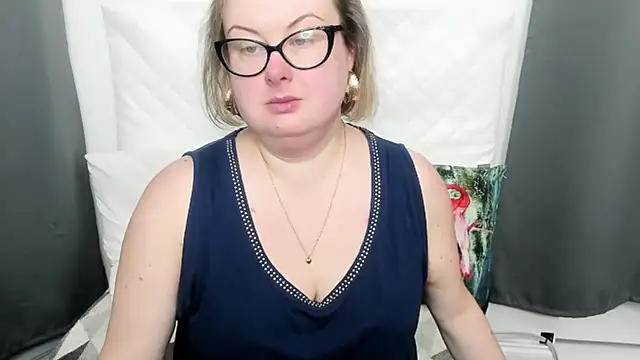 dirtybonnie - DirtyBonnie's free webcam