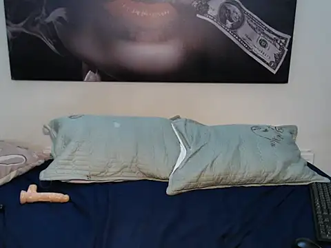 karen-001 - Karen-001's free webcam