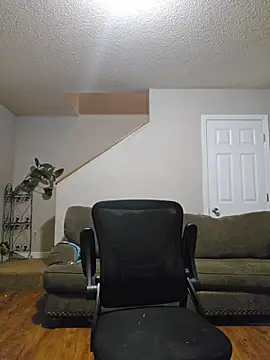 Webcam Model (NAOMIdaFreakXXXXX)  is live.Free join now!