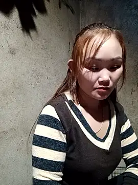 yula-bi - Yula-bi's free webcam