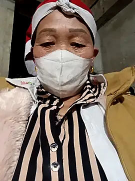 loveshae_01 - LoveShae_01's free webcam