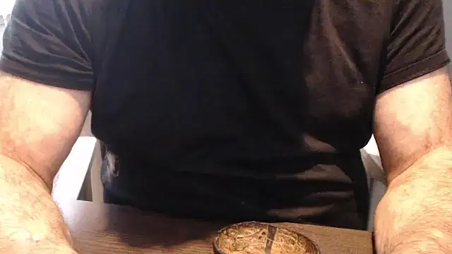 dadbearbi (M mature) - suck dildo