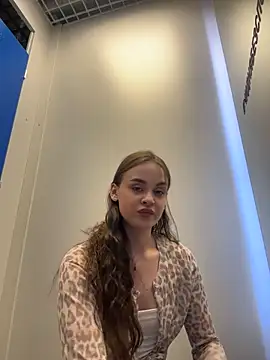 kristirich - KristiRich's free webcam