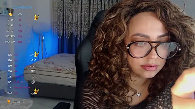 _just_a_queen_3 - _Just_a_queen_3's free webcam