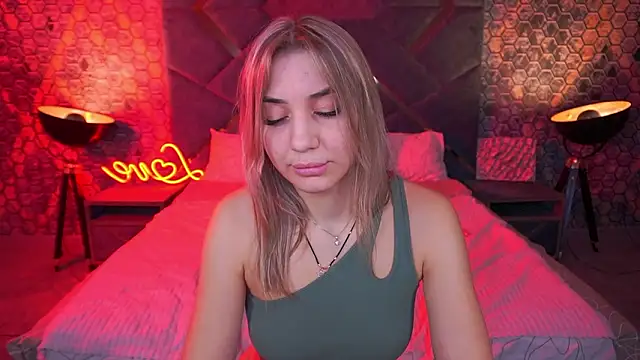 ginnyqueen - GinnyQueen's free webcam