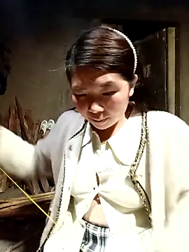 quynhkoolbae - Quynhkoolbae's free webcam