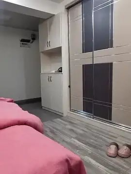 zxcqwe1230 - Zxcqwe1230's free webcam