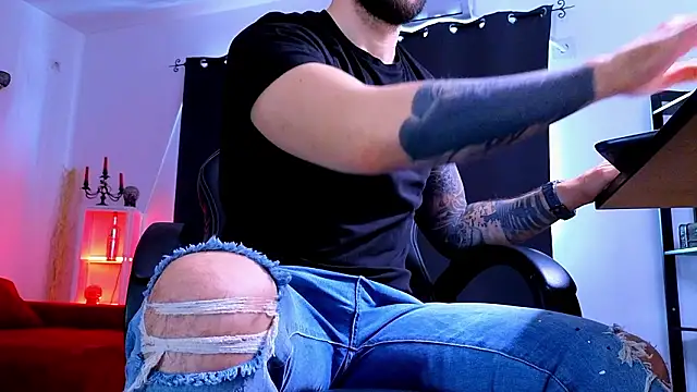 mightyaaron66 (M young) - 𖤐🔥 parTy Time ,House parTy  !  💨𖤐