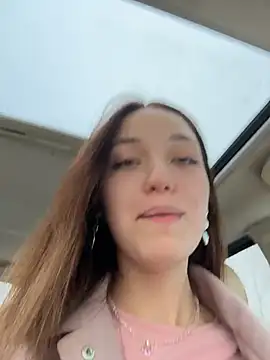 dollytall (F young) - Stick pussy with 2 fingers & moan loud