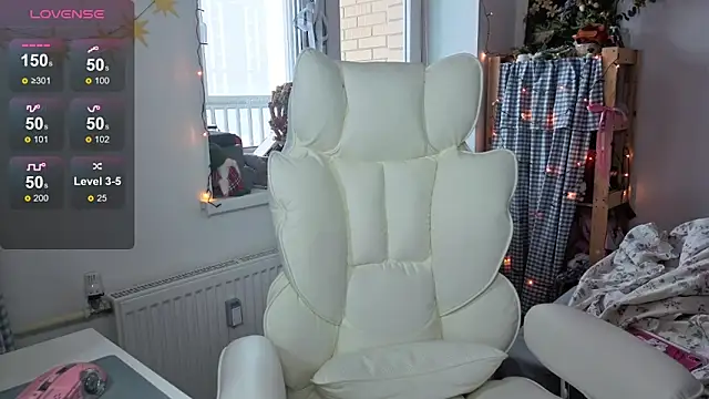 urstripchatgf - Urstripchatgf's free webcam