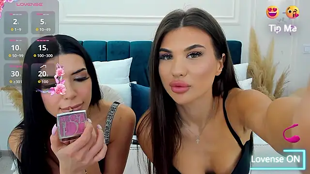 jasmilyn - JasmiLyn's free webcam