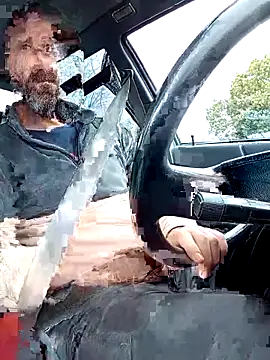 bzh45 (Ask my age) - Last tipper get 🎁