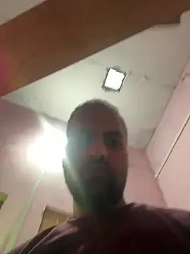 hardlysuck - Hardlysuck's free webcam - UK Sex Cams