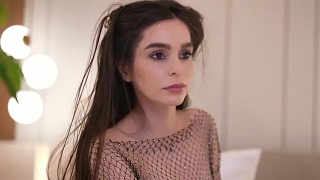 doviaclaire (F young) - cum, squirt