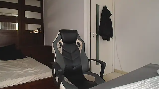 elijahthorne (M young) - SEXY JERKING HARD