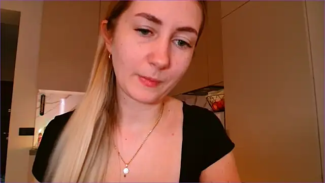 bluuesilk - BluueSilk's free webcam