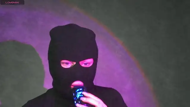 yenmoore - YenMoore's free webcam