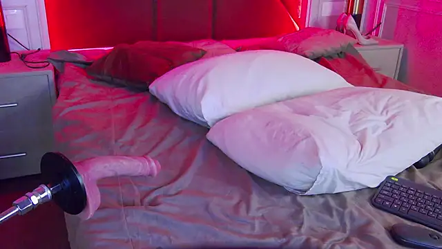 lanasparks - LanaSparks's free webcam