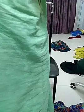 Webcam Model (Miss_sruthi) is live