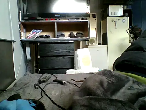 slutviki - Slutviki's free webcam - UK Sex Cams