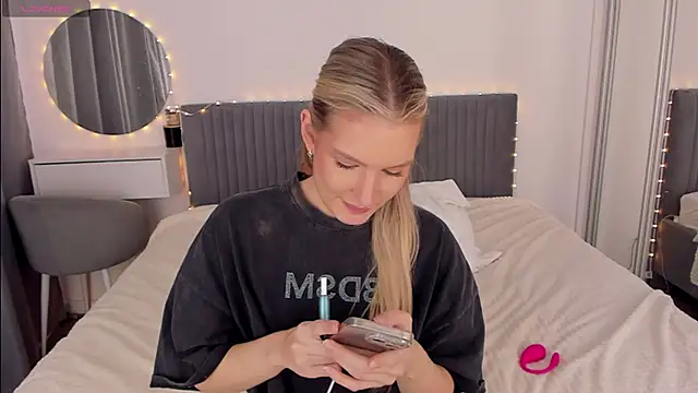 cassierayss - CassieRayss's free webcam