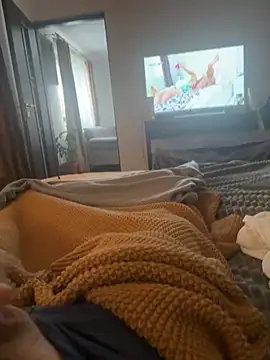 Aronn4 Live Webcam on Stripchat