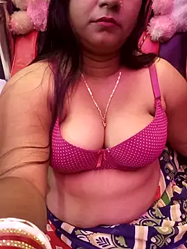 ella_mariya (F young) - Ass slap