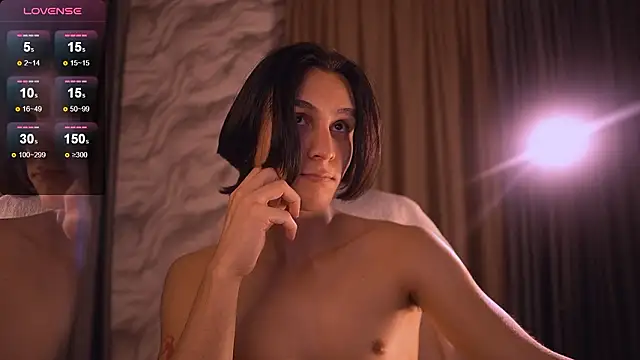 cleostringer (M twink) - SLAP MY BUM REEED