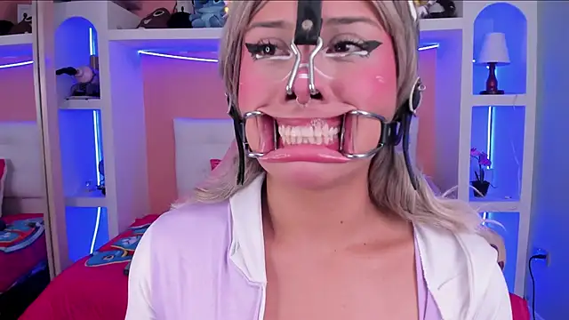 miss___megan - Miss___megan's free webcam