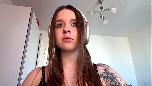 lakishaquattlebaum - LakishaQuattlebaum's free webcam