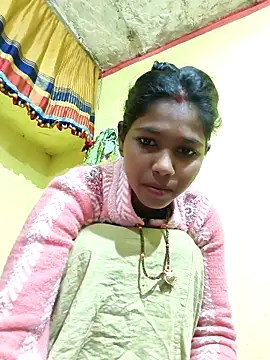 Webcam Model (Fasfas2)  is live.Free join now!