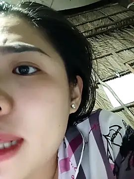 lin-kute98 - Lin-kute98's free webcam