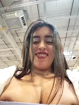 freyja300 - Freyja300's free webcam