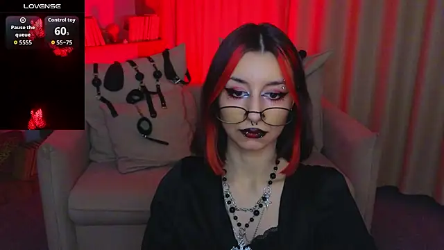 mistress__marcelline - Mistress__Marcelline's free webcam