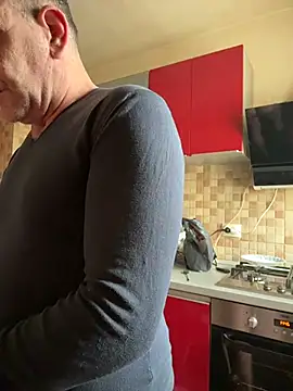 cobraboysex@xh (Ask my age) - evry 25 i do requests at end i cum