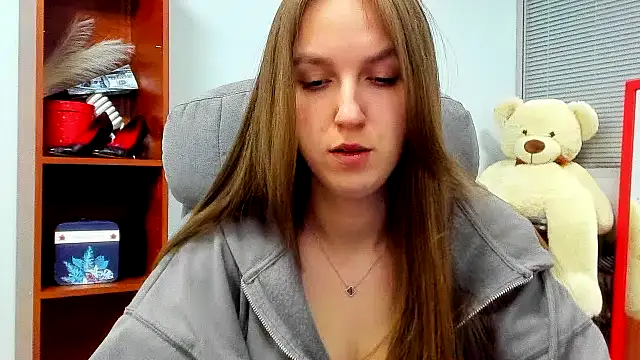 nessi-morris - Nessi-Morris's free webcam